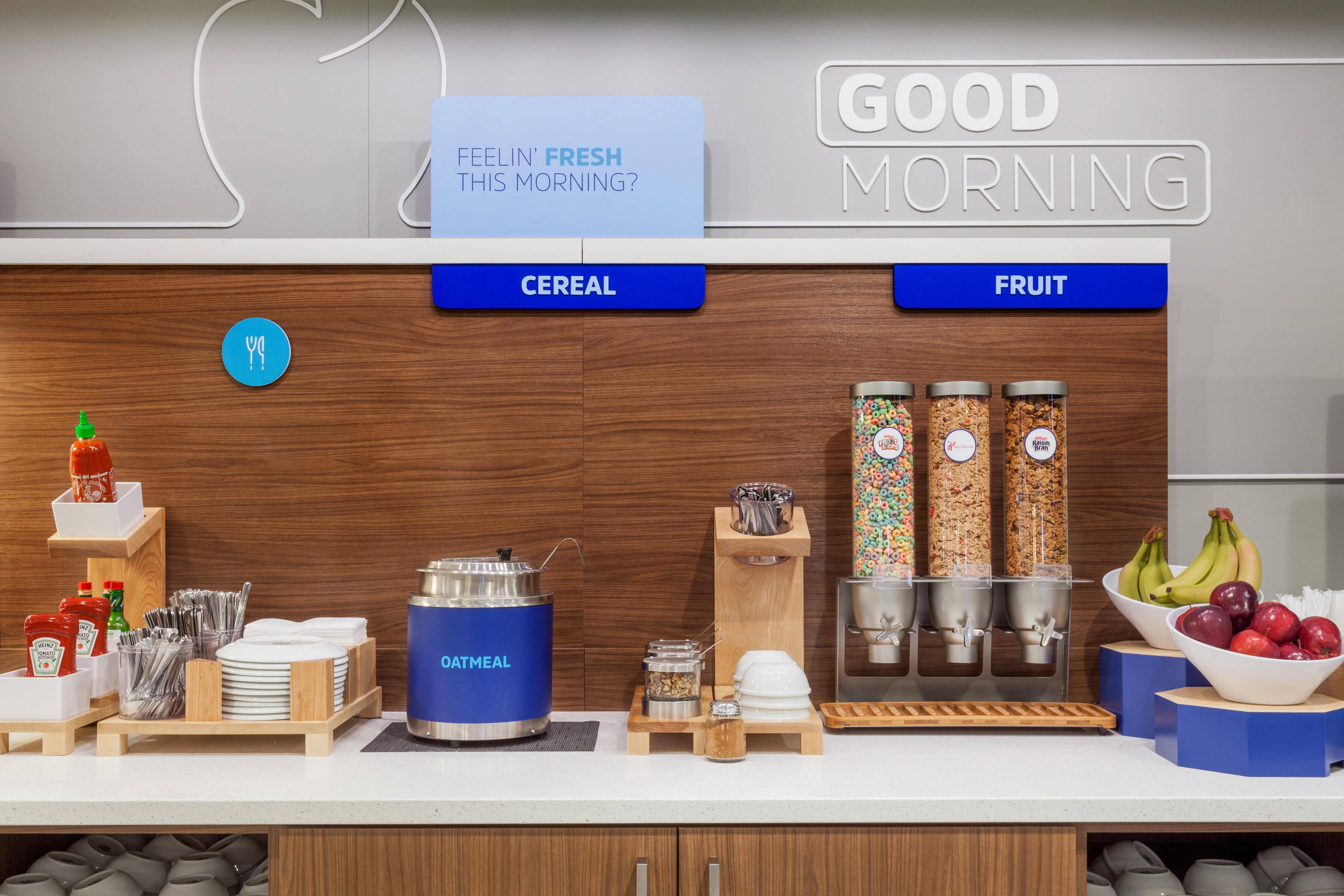 Holiday Inn Express Le Claire Riverfront-Davenport By Ihg Exteriör bild