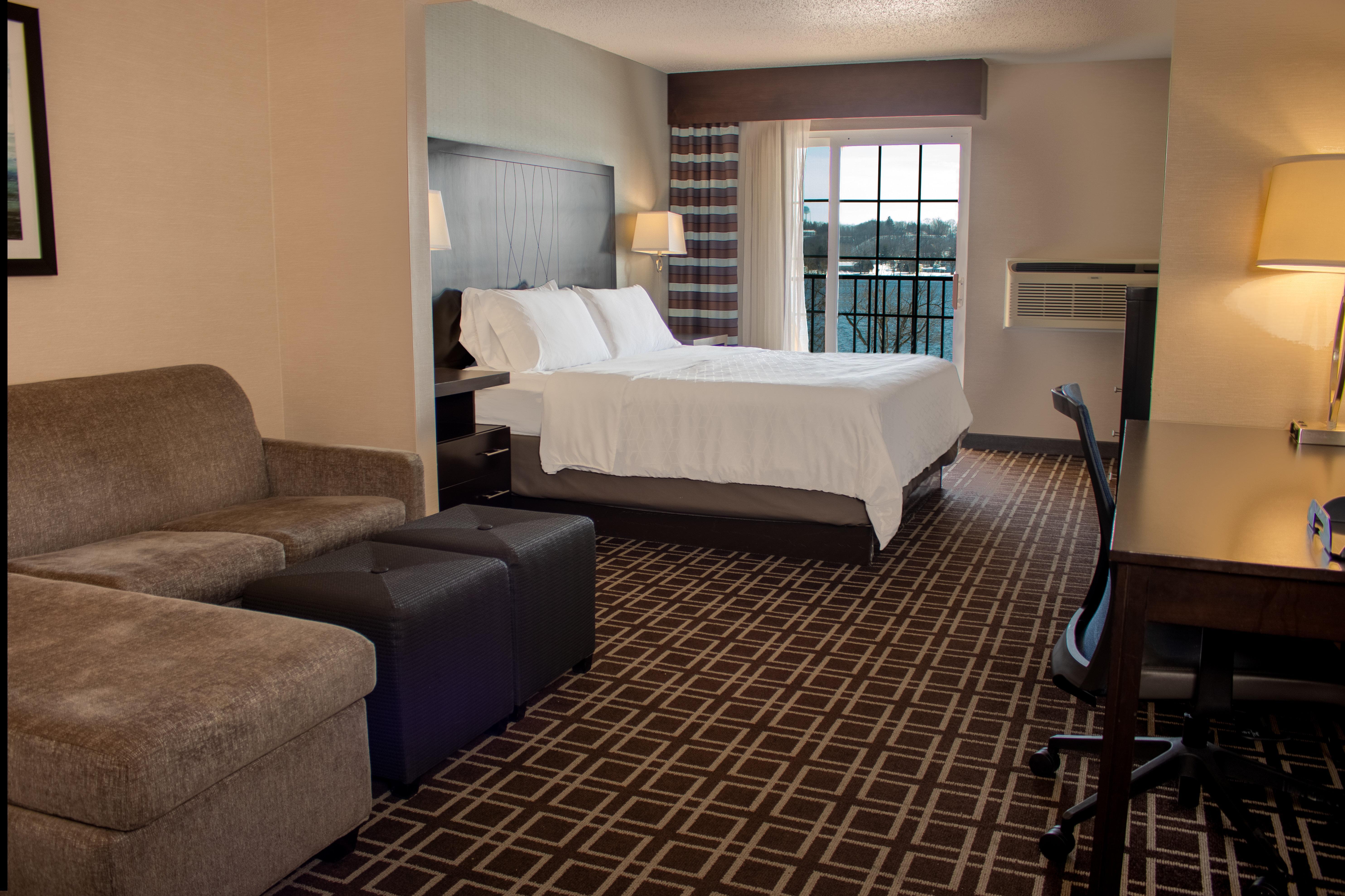 Holiday Inn Express Le Claire Riverfront-Davenport By Ihg Exteriör bild